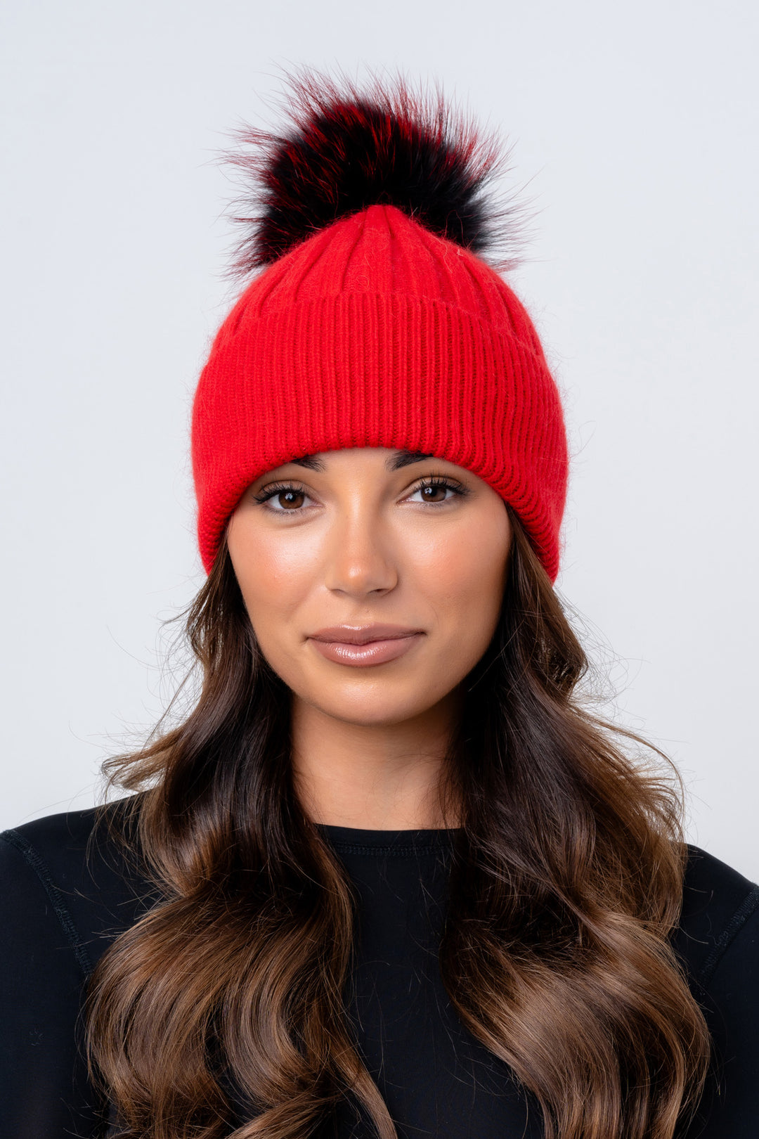The Soho Pillar Box Red Angora Wool Fur Bobble Hat – The Fur  display picture 2